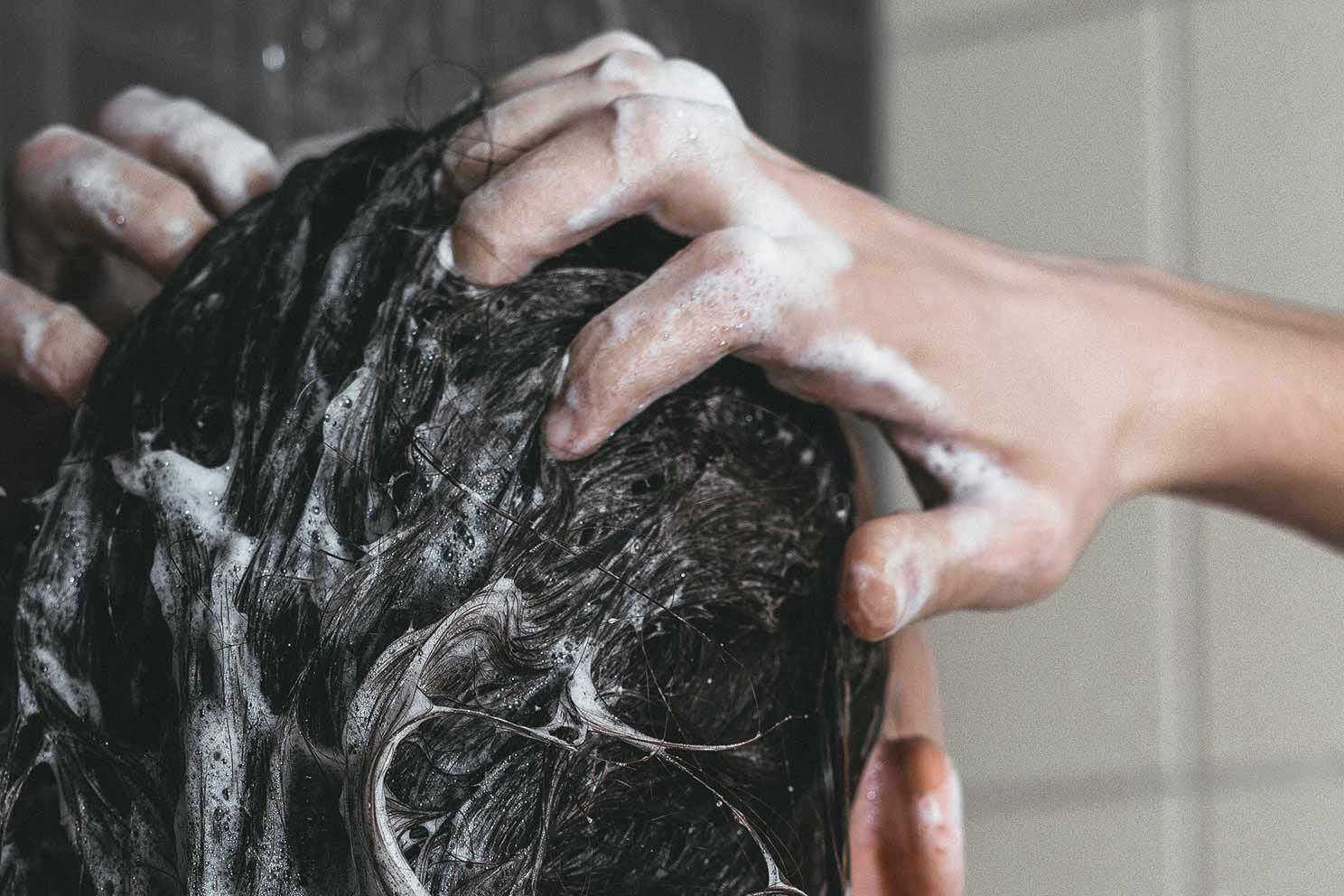 Here’s what 6 experts have to say about sulfates in shampoo
