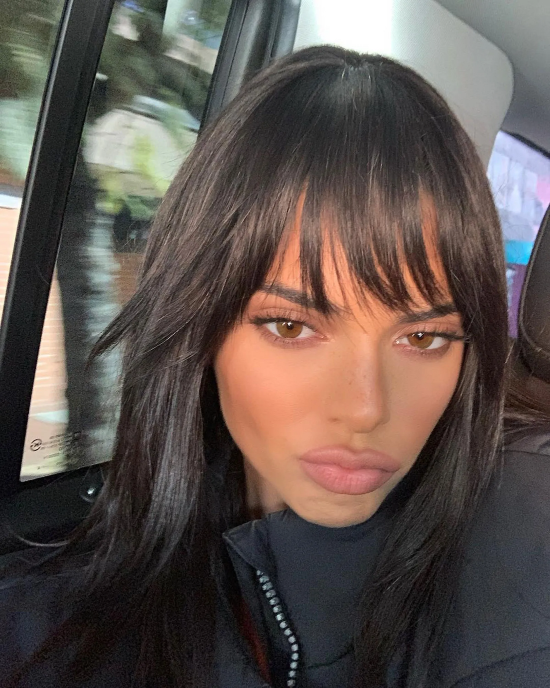 Image of Kendall Jenner with clip-in bangs. Taken from Instagram