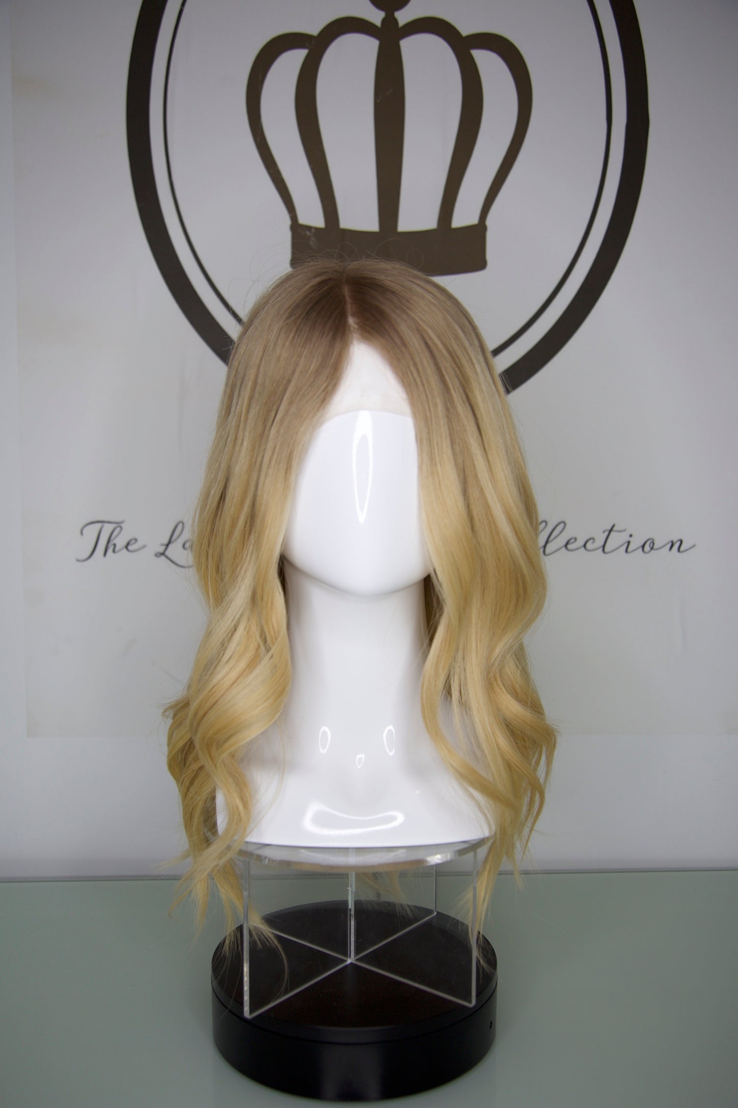 20-22" Lace Front Wig "The Vicki"