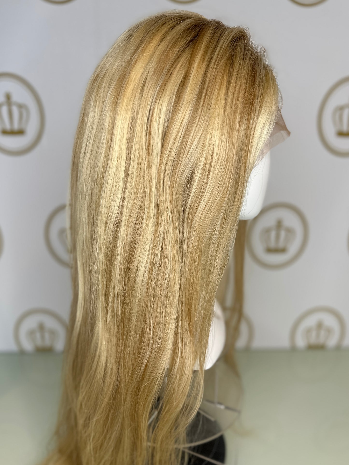 24"+ Lace Front Wig "Darci"