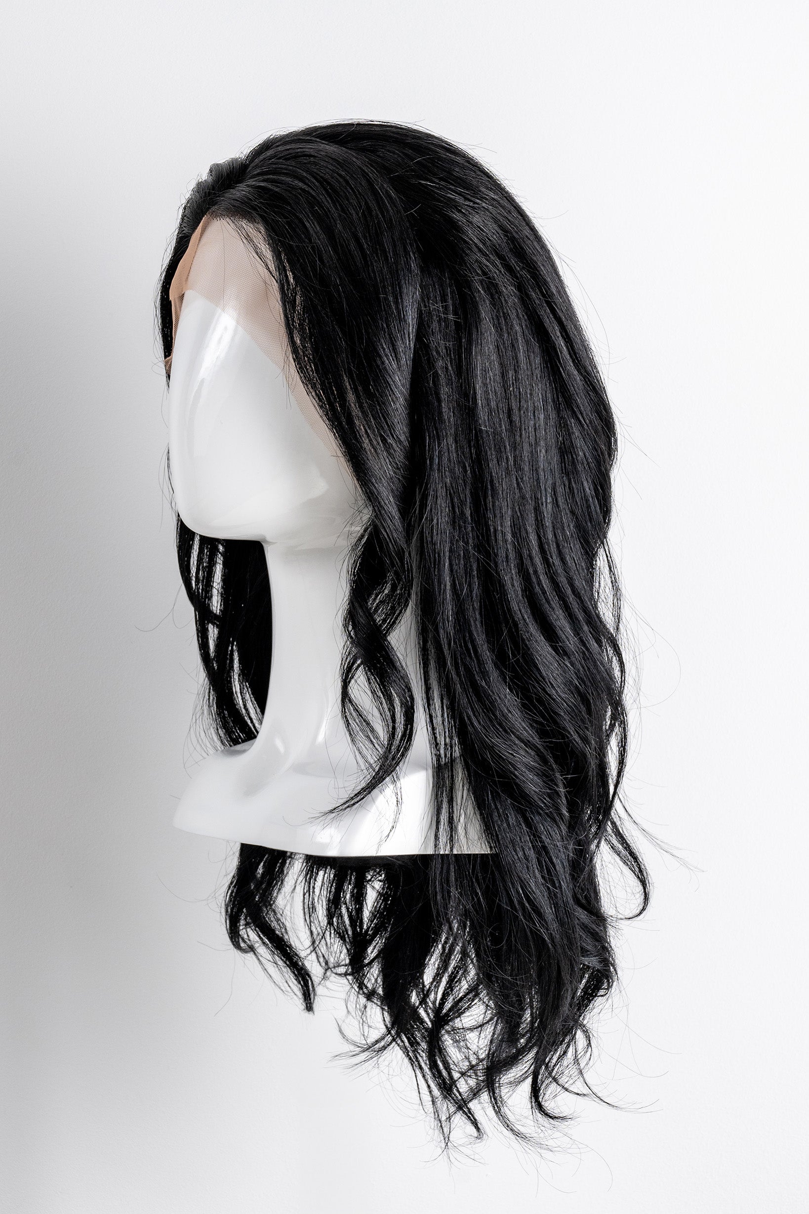 16 18 Lace Front Wig The Midnight