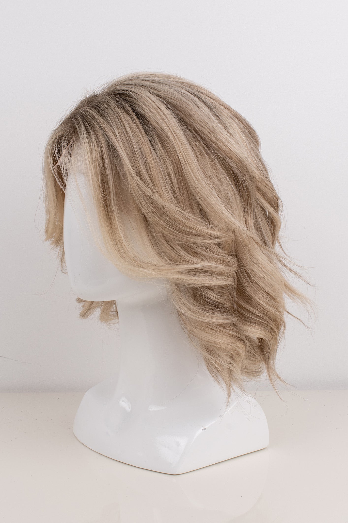 "Nutmeg" 6-8" Wig