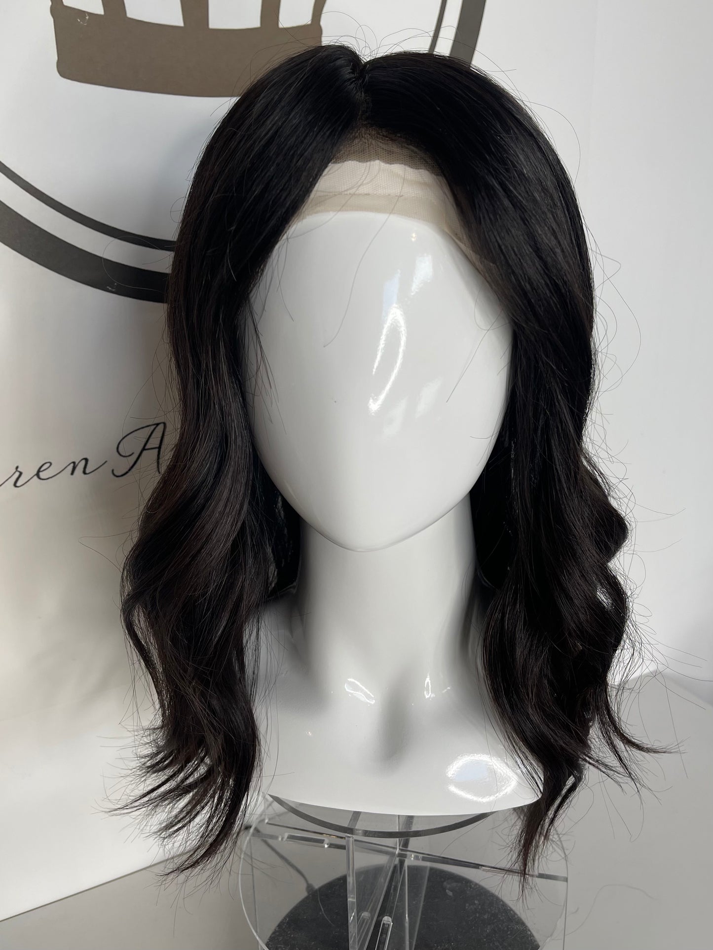 20" Lace Front Wig "The Kris"